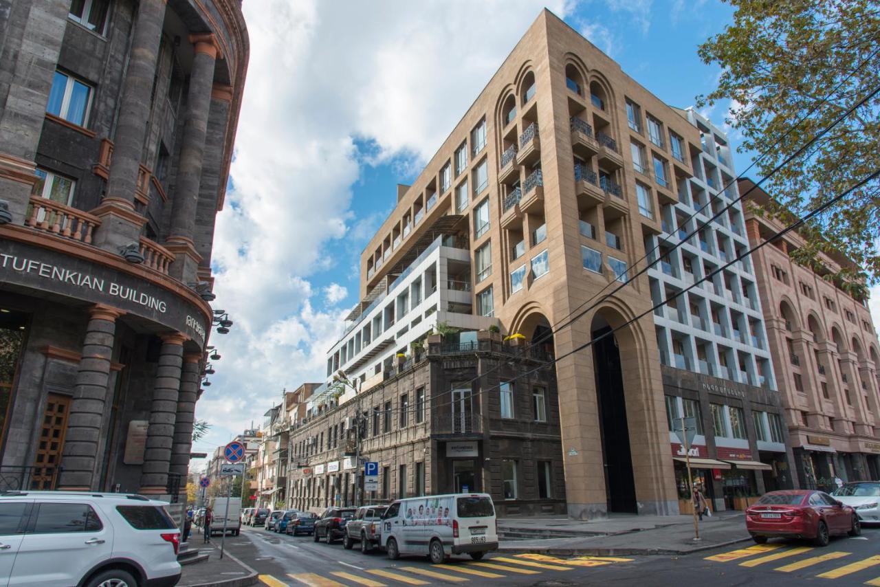 Umba Apartment N1 - 2 Bedrooms Yerevan Exterior photo